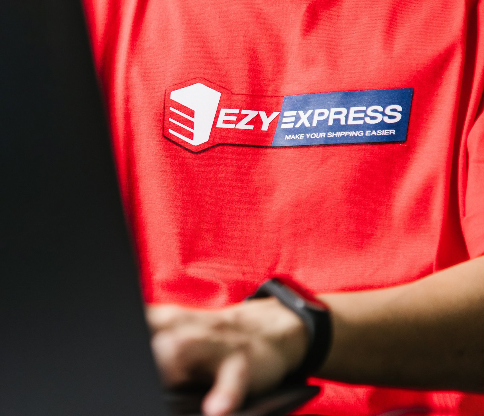 An Ezy Express delivery rider